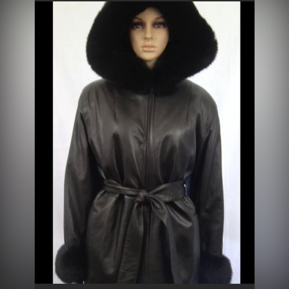 Yves Saint Laurent vintage womens Designer brown leather coat size 12 - Picture 1 of 12